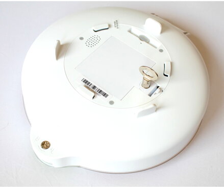 Pilulier BLUETOOTH automatique intelligent DoseControl | Avec chargeur | Modèle 2021 | Couvercle blanc | Modèles de dosage en français | Contrôle et surveillance à distance via l'application Android