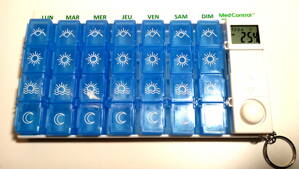 Pilulier électronique semainier avec alarme MedControl - modèle 2015 